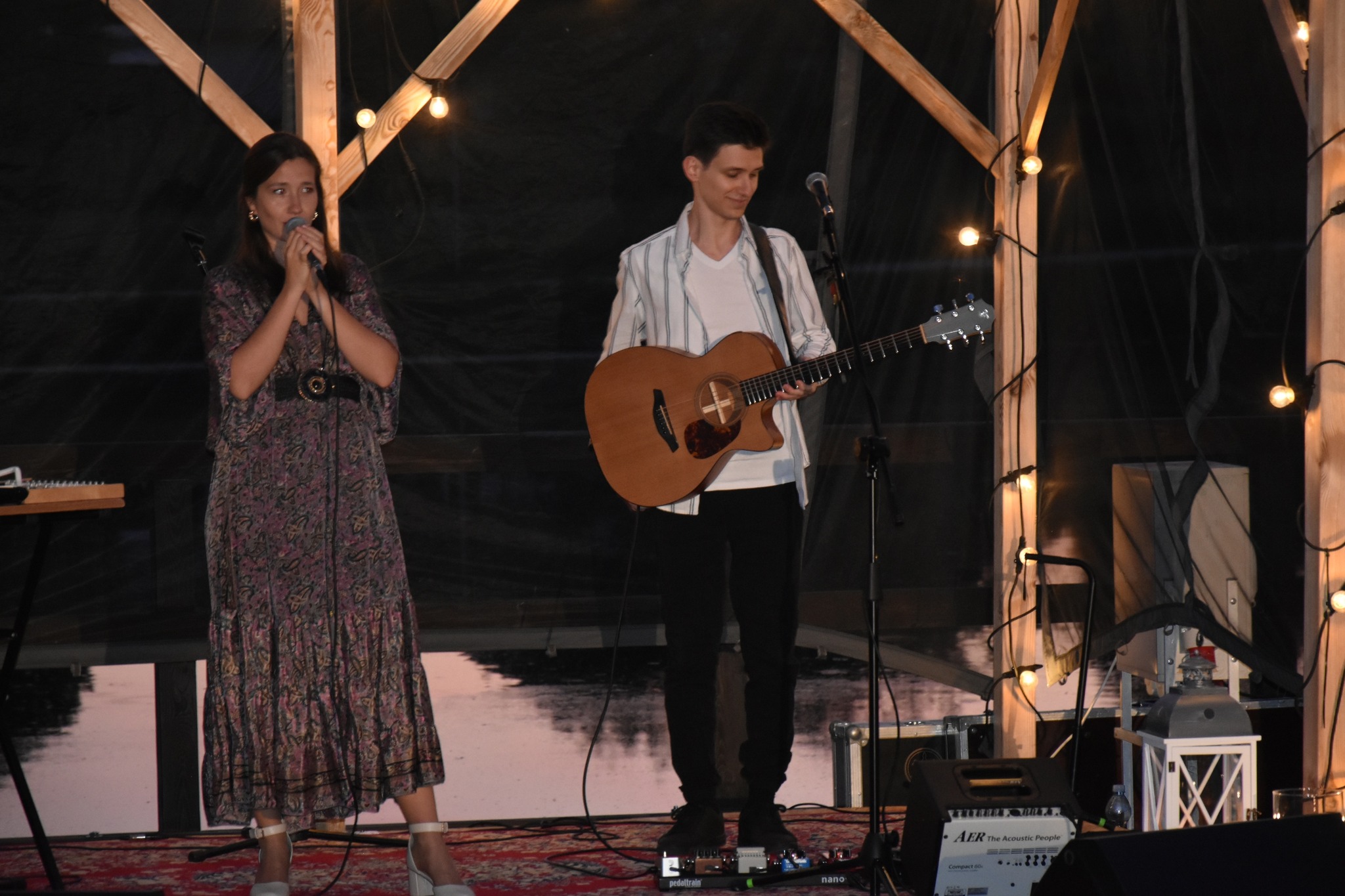 Koncert na molo - Przedwieczór i wieczór poezji Iwony Folusz